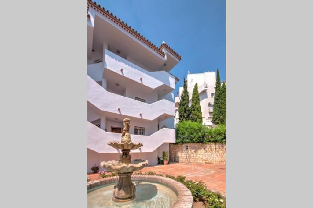 Macas Apartment Parque De La Paloma Pueblo Quinta Benalmadena Con Vistas Al Mar Piscina Y A 3 Minutos De La Playa Eksteriør bilde